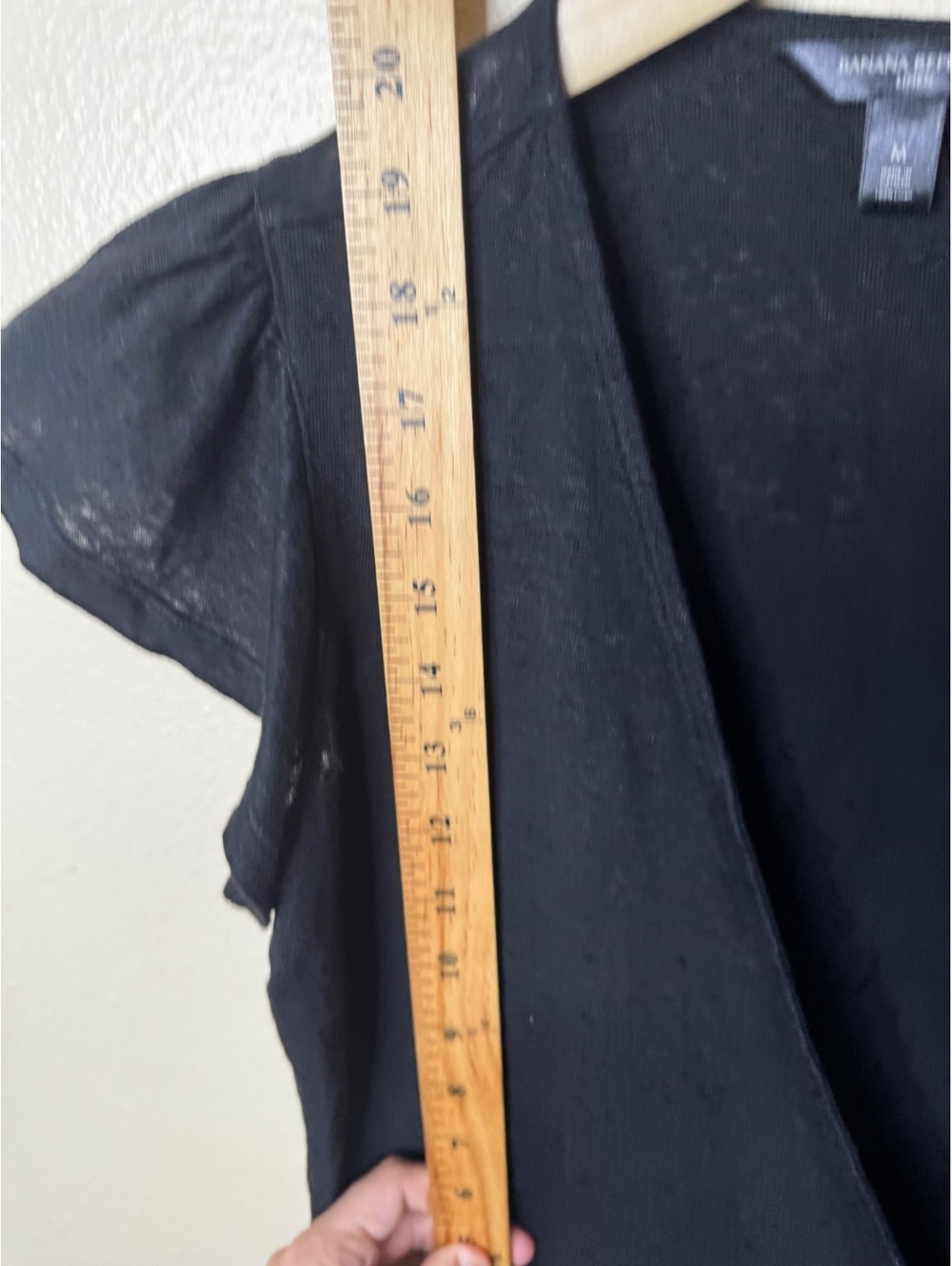 Banana Republic Linen Wrap Top Womens Medium Black Flutter Sleeve Ring Detail - Picture 6 of 8